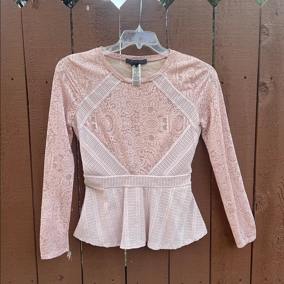 BCBGMaxAzria Tops - Pink peplum blouse